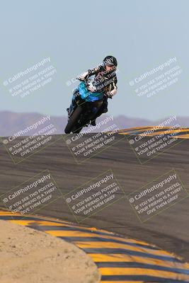 media/Dec-18-2022-SoCal Trackdays (Sun) [[8099a50955]]/Turns 9 and 10 Set 1 (1045am)/